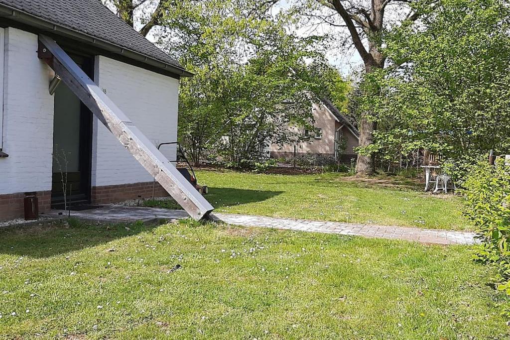 Vrijstaande Recreatievilla Met Ruime Omheinde Tuin Posterholt 外观 照片